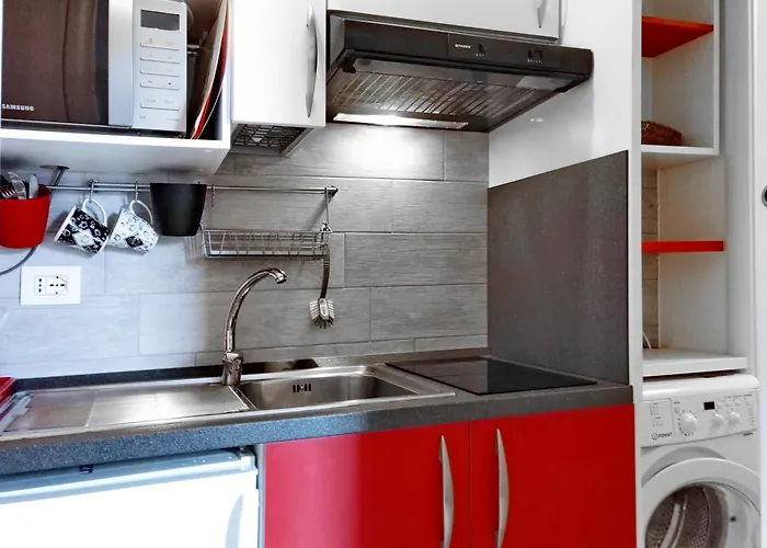 Bnbutler - Col Di Lana - Navigli - Darsena Milano